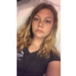 Meet your Posher, Caitlyn